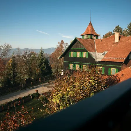 Czerwenka Hotel